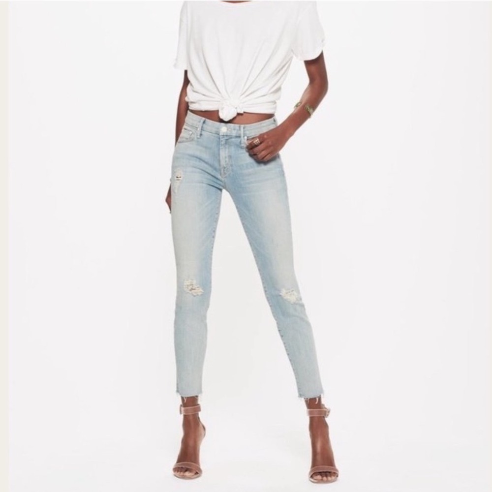 MOTHER The Looker‎ Ankle Fray Jeans In Written in The Sand Size 25